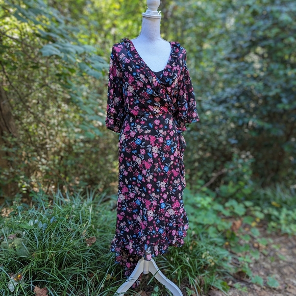 CALVIN KLEIN Plus Size Faux Wrap Dress Floral Print Size 24 - Picture 3 of 11